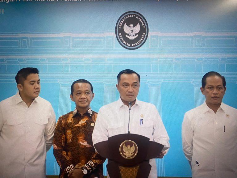 Pemerintah Putuskan Cabut 4 Izin Pertambangan di Raja Ampat