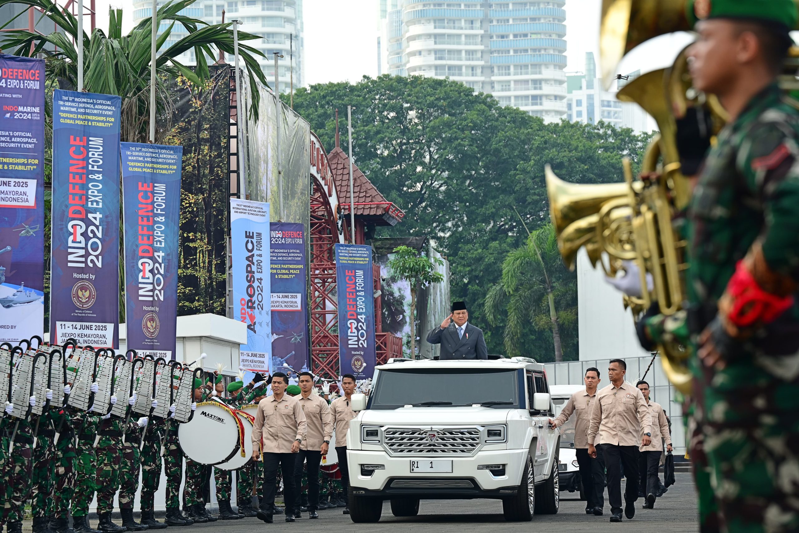 Presiden Prabowo Buka Pameran Indo Defence 2025
