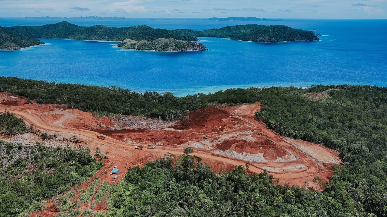Kegiatan tambang di Pulau Gag. (Dok: Greenpeace)
