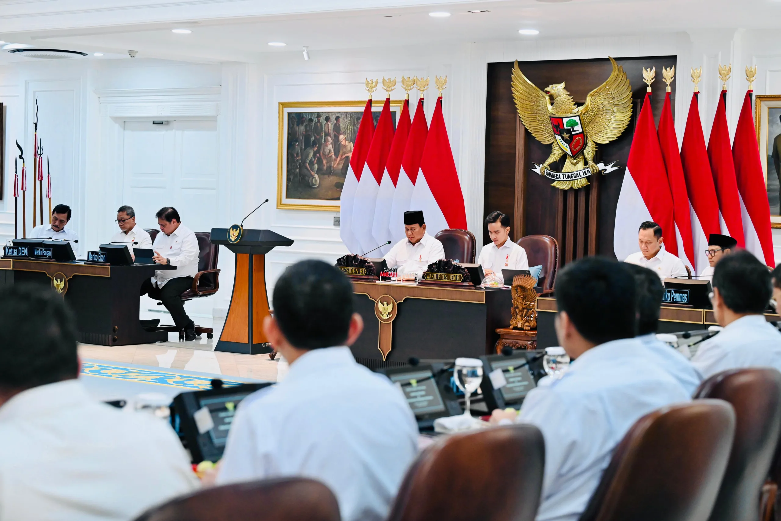 Presiden RI Prabowo Subianto menjemput PM Malaysia Anwar Ibrahim