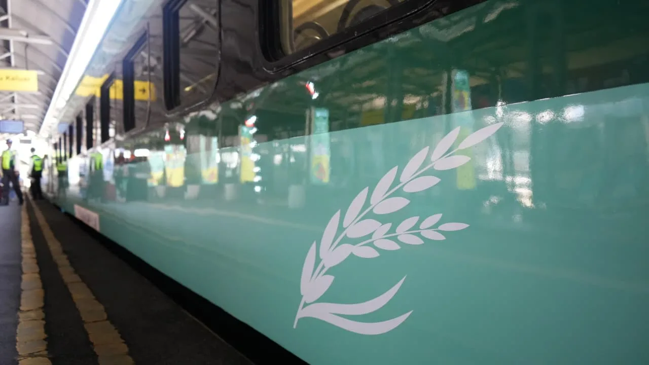 Kereta Api Petani