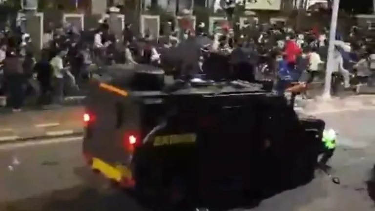 WhatsApp Image 2025-08-28 at 22.37.35