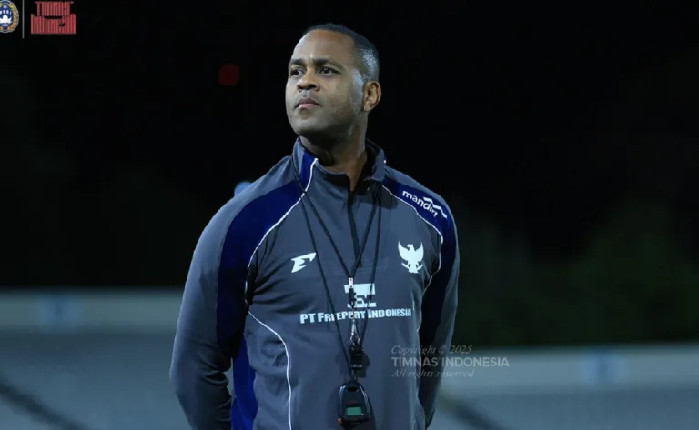 posisi_patrick_kluivert_sebagai_pelatih_timnas_indonesia_terancam-EeY9_large