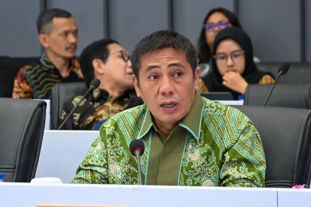 Anggota_Komisi_I_DPR_RI_Syamsu_Rizal_di_sela-sela_Kunjungan_Kerja_Spesifik_Komisi_I_ke_Kodam_VI_Mula20251113144642