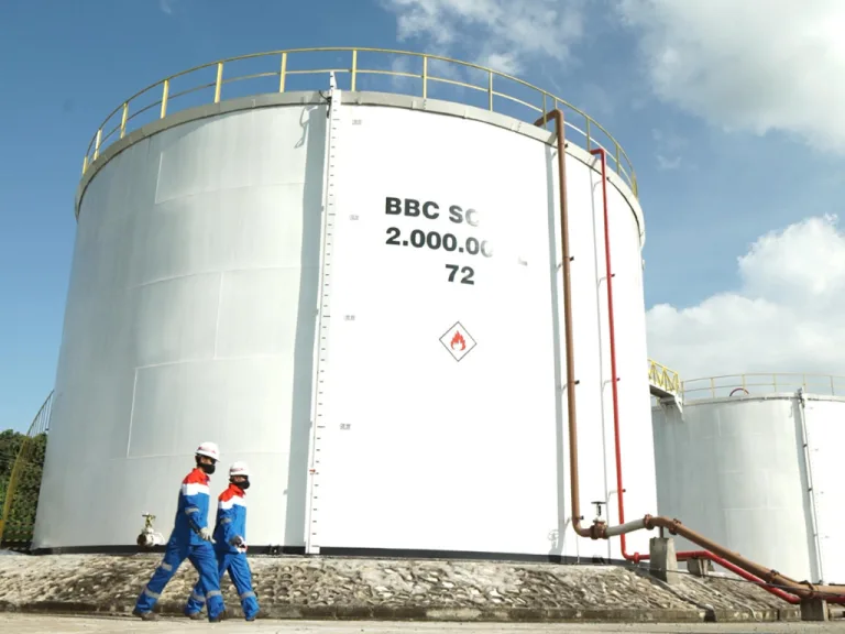 pertamina-patra-niaga-papua-maluku-tambah-suplai-35-juta-solar-subsidi-di-papua-selatan1