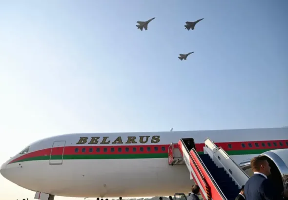 TNI AU