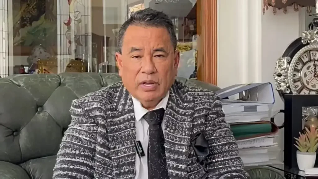 pengacara-hotman-paris-hutapea-menyampaikan-permintaan-maaf-kepada-wartawan-dan-organisasi-pers-setelah-ucapannya-dalam-konferensi-pers-memicu-polemik-instagram-hotman-paris-L5HiM