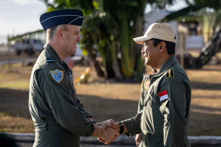 TNI AU