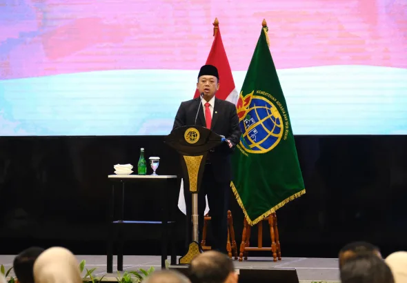 20241115_-_Menteri_ATR_BPN_Nusron_Wahid_Siap_Tindak_Tegas_Mafia_Tanah_Serahkan_Langsung_ke_Aparat